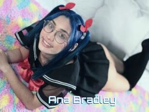 Ana_Bradley