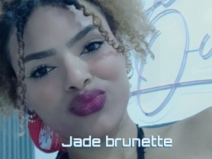 Jade_brunette