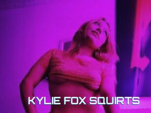 KYLIE_FOX_SQUIRTS