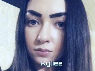 Kyliee_