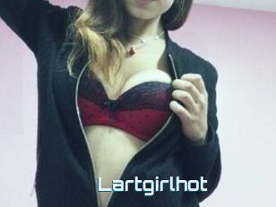 Lartgirlhot