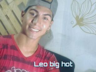 Leo_big_hot