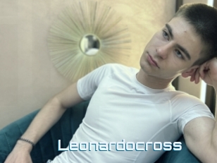 Leonardocross