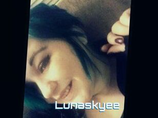 Lunaskyee