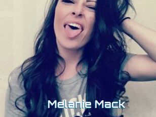 Melanie_Mack
