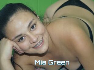 Mia_Green