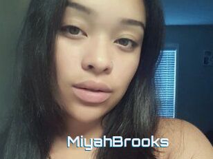 Miyah_Brooks