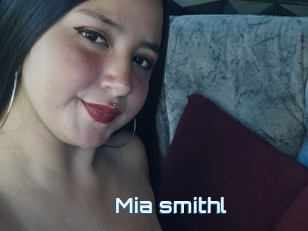 Mia_smithl