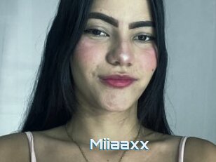 Miiaaxx