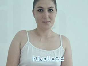 Nikolle32