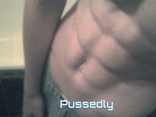 Pussedly