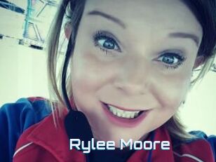 Rylee_Moore