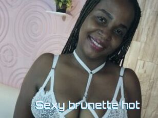 Sexy_brunette_hot
