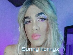 Sunny_hornyx