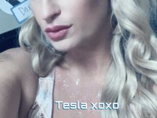 Tesla_xoxo