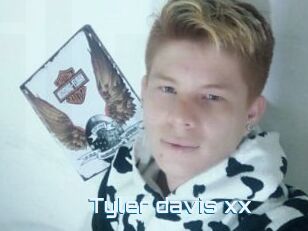 Tyler_davis_xx