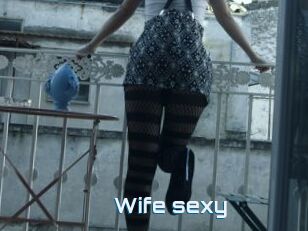 Wife_sexy