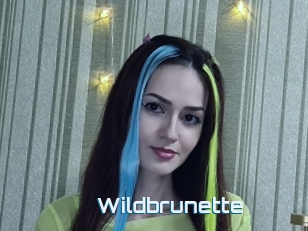 Wildbrunette