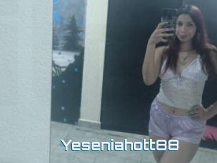 Yeseniahott88